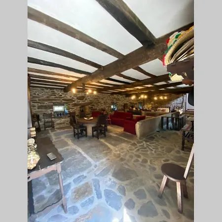 Quinta Dos Poeiros Feriehus *